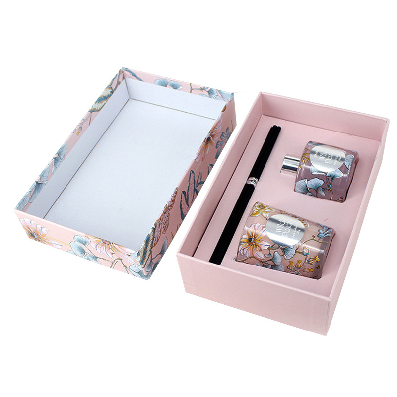 Printed Pink Luxury Candle Packaging Boxes Recyled Cardboard Tray Insert