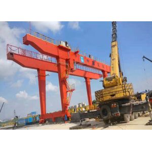  Remote Control Overhead Gantry Crane Lightweight Robust Construction Manufactures