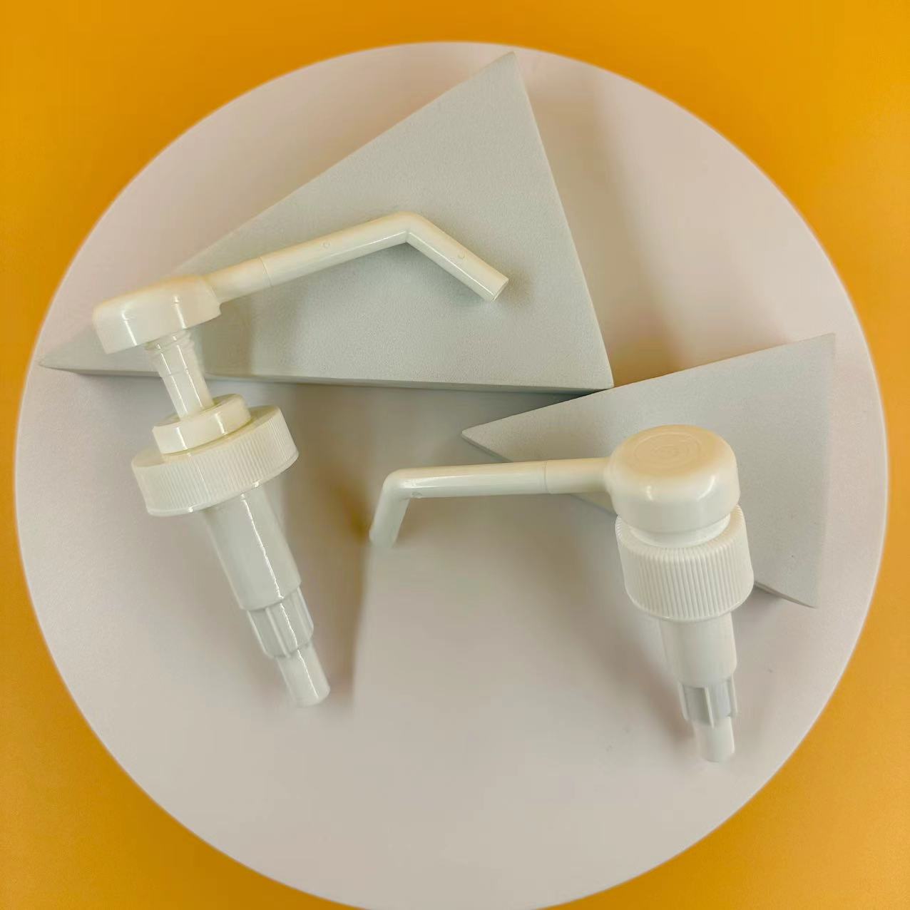 28/410 30/410 Long Nozzle Pump with Spray Medical Hand Sanitizing Sprayer Smooth Closure
