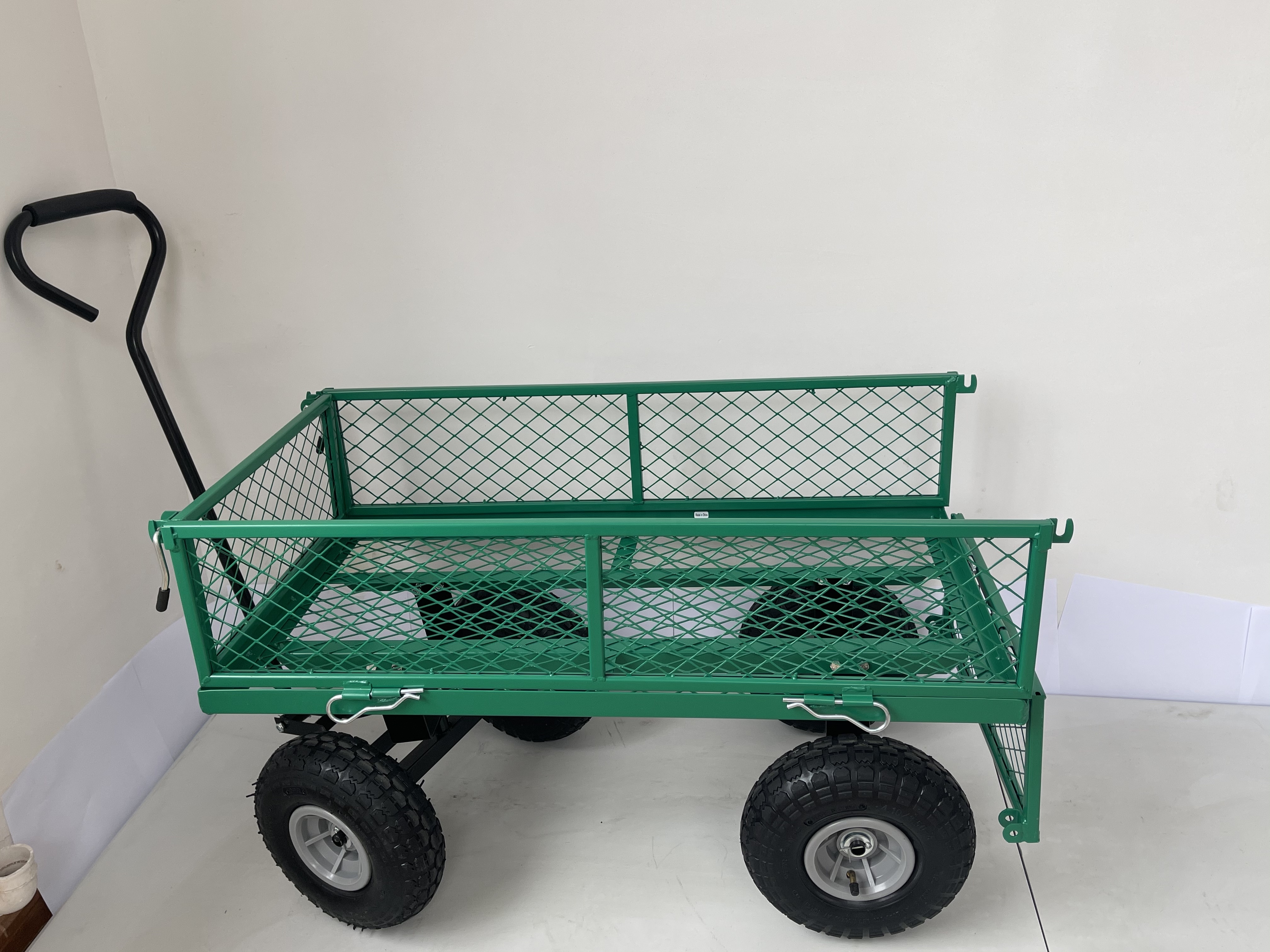 Fishing Garden Wagon Cart Cart Anti Corrosion Metal Yard Wagon Rainproof