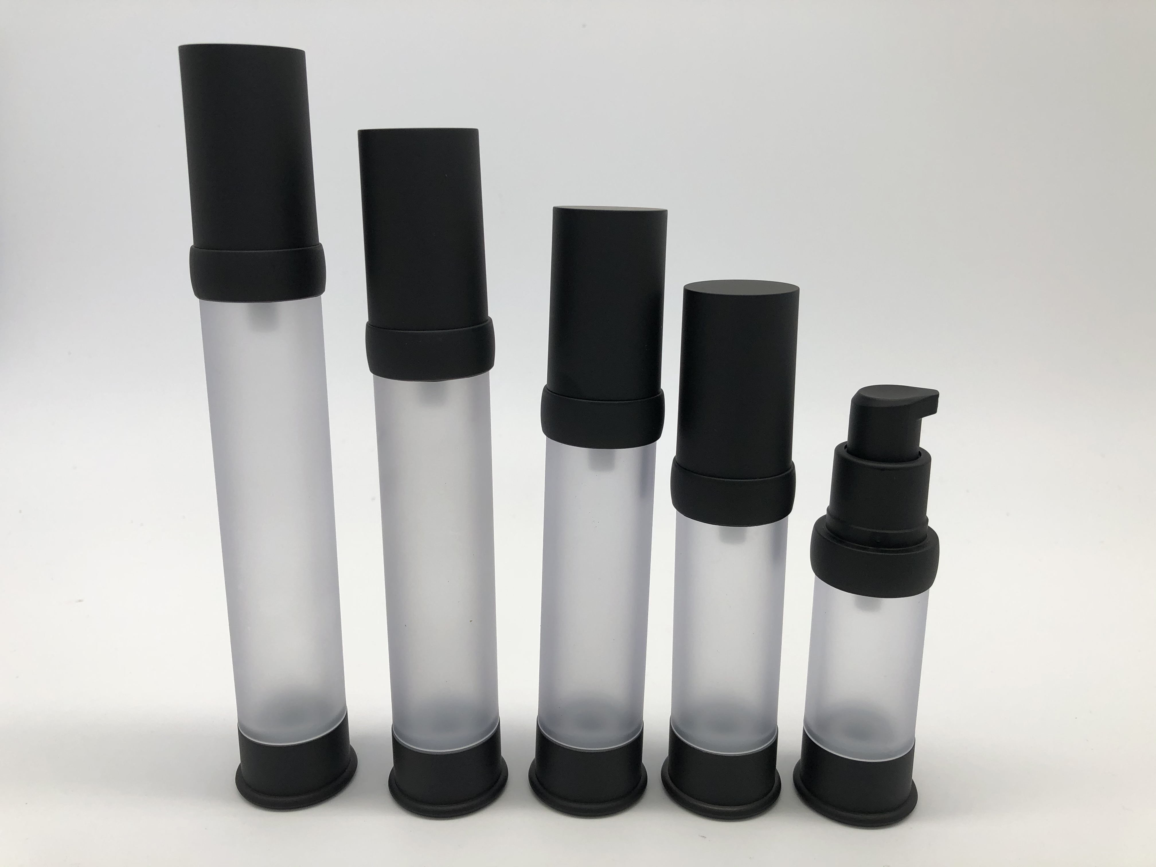 15-35ml Black Color Airless Plastic Lotion Bottle Perfect for Skin Care Solutions