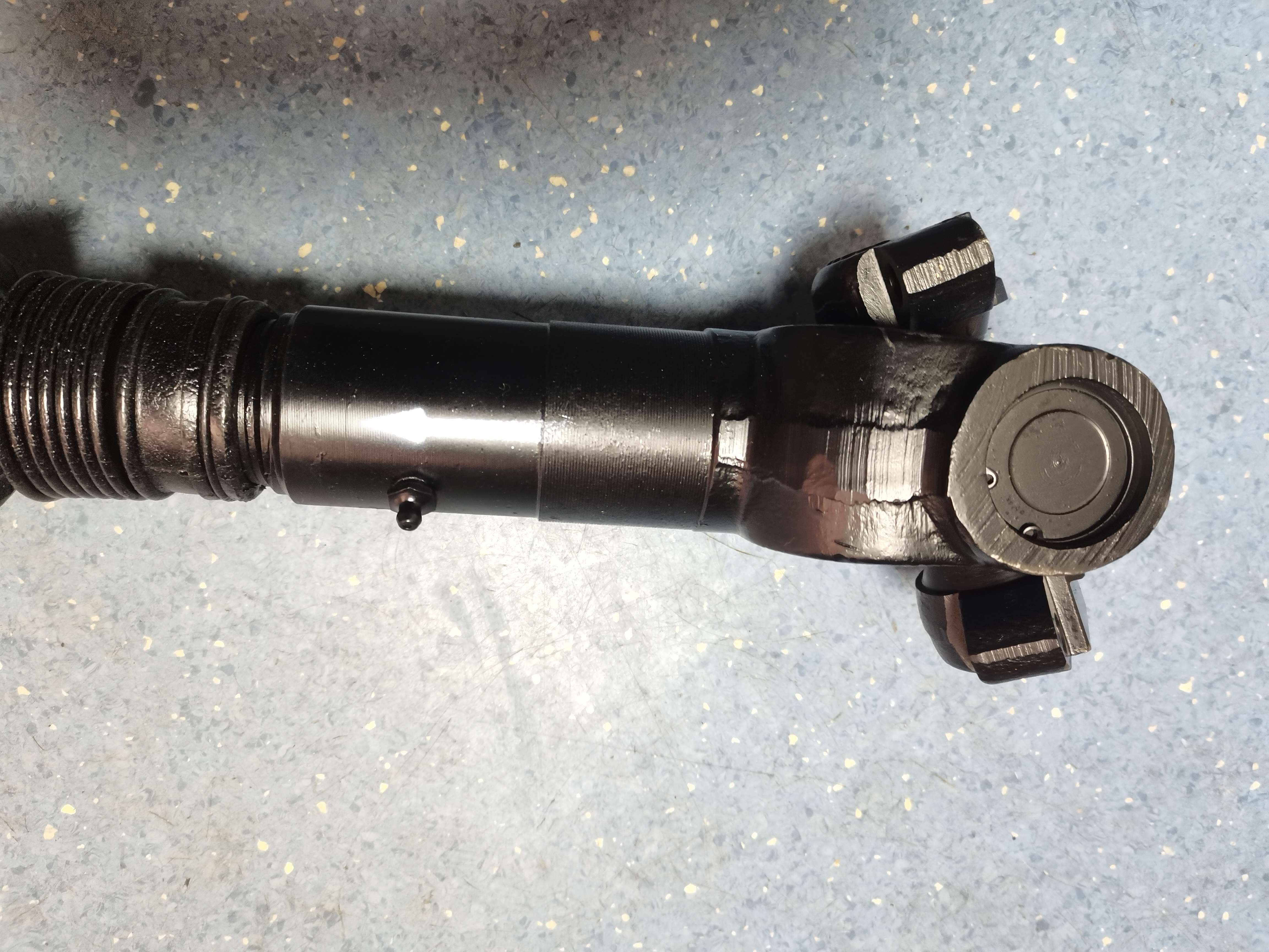 Dongfeng Truck Parts Transmission Bearing Assembly 2201c 035 for Fordongfeng Vehicle
