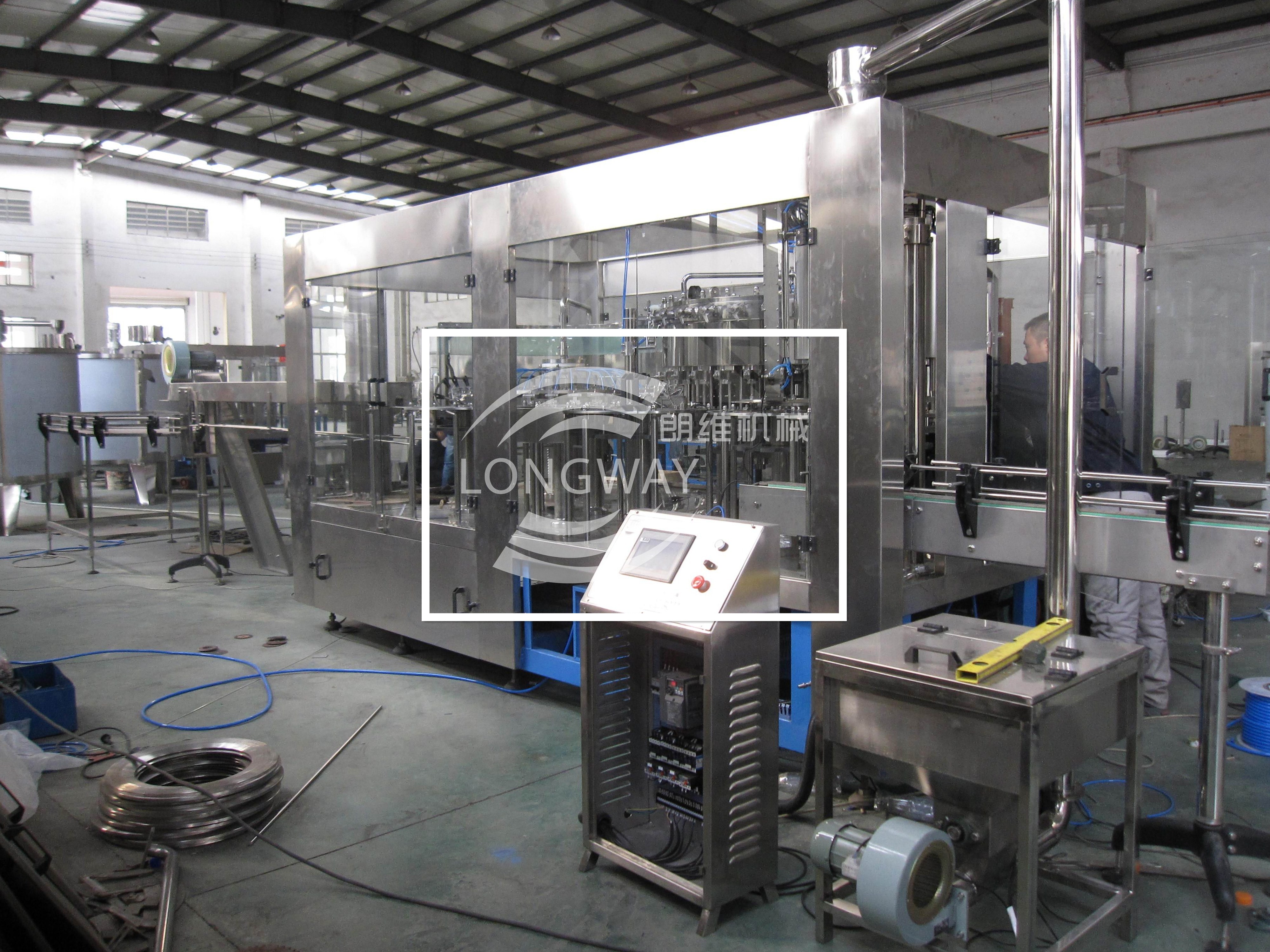 High Speed Automatic 3 In 1 Aerated Beverage/Soft Drink Production Line