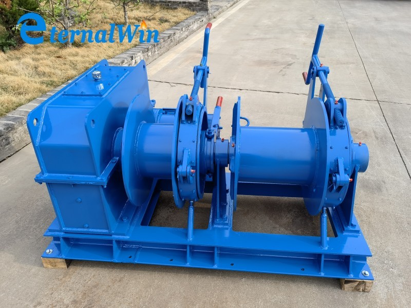 Vessel Deck Hydraulic Towing Winch 45ton For Indonesia Shipyards