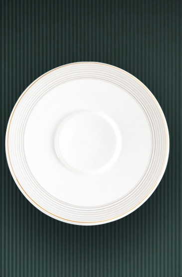 Personalized Ceramic White Dinnerware High End Porcelain Dinnerware For Home
