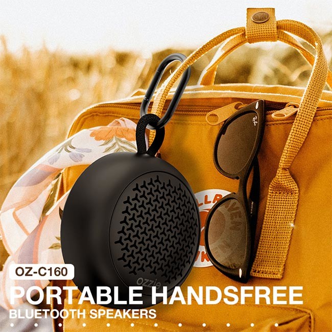 IPX4 Waterproof Portable Bluetooth Speaker With TPU ABS Plastic Fabrics