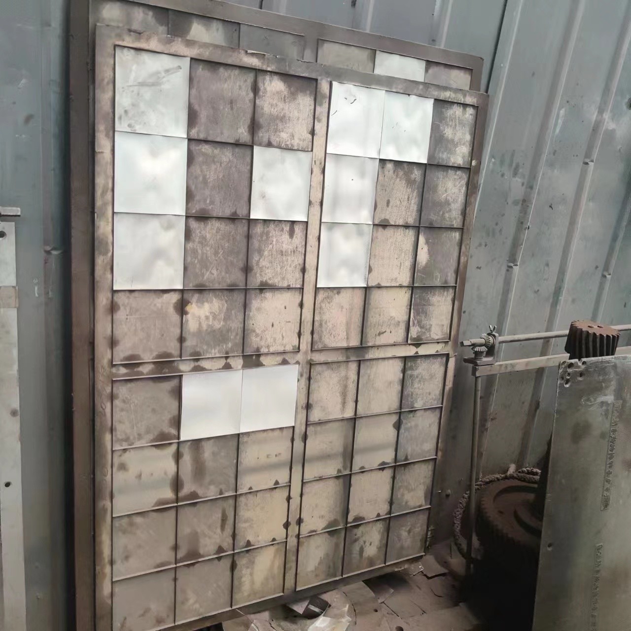 Alloy Steel Sliding Bearings Emboss Machine HJ1100 4KW Motor Welded Indentation