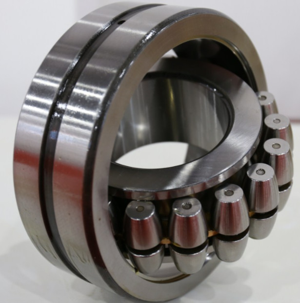 Manufacturer of self-aligning roller bearings 24144 CC /CA/MB