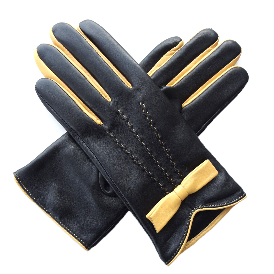Soft Womens Soft Leather Gloves Plain Style 100% Wool Lining Customized Color