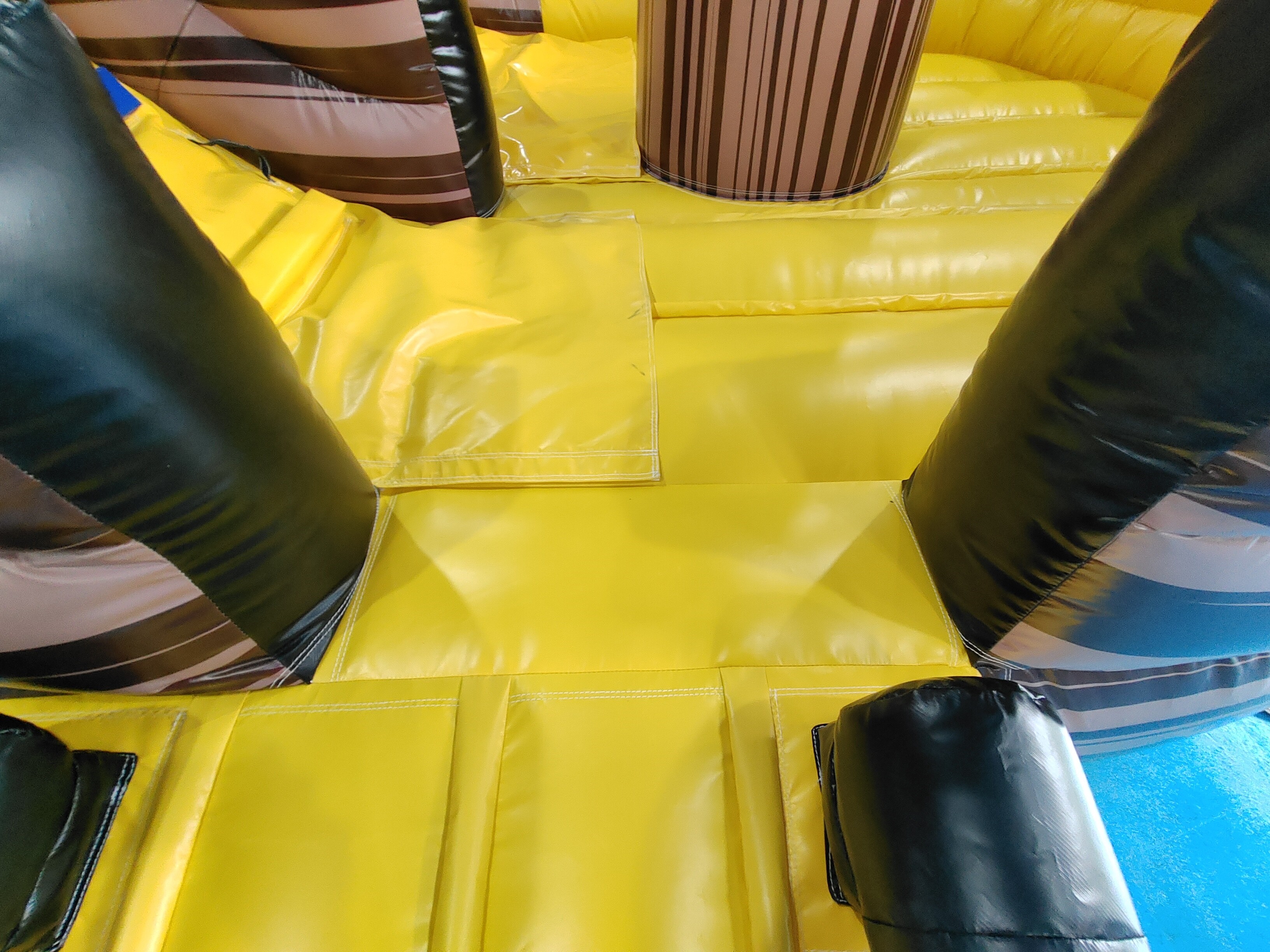Commercial Inflatable The Pirate Ship Bouncy House With Slide Inflatable Castle