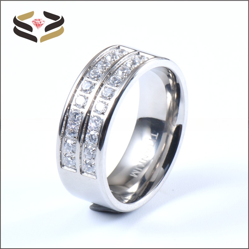 Men Wedding Silver Titanium Rings 8mm With Cubic Zircon Inlay