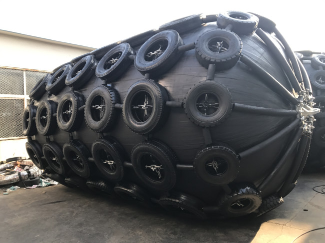 Rubber Docking Pneumatic Marine Fenders