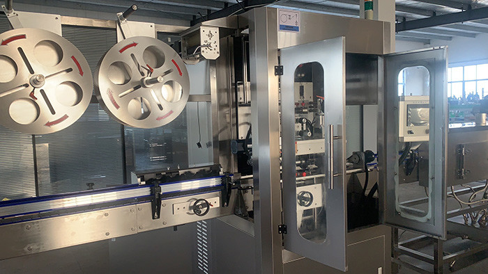 24000BPH Automatic Shrink Sleeve Bottle Labeling Machine for PET GLASS Bottle