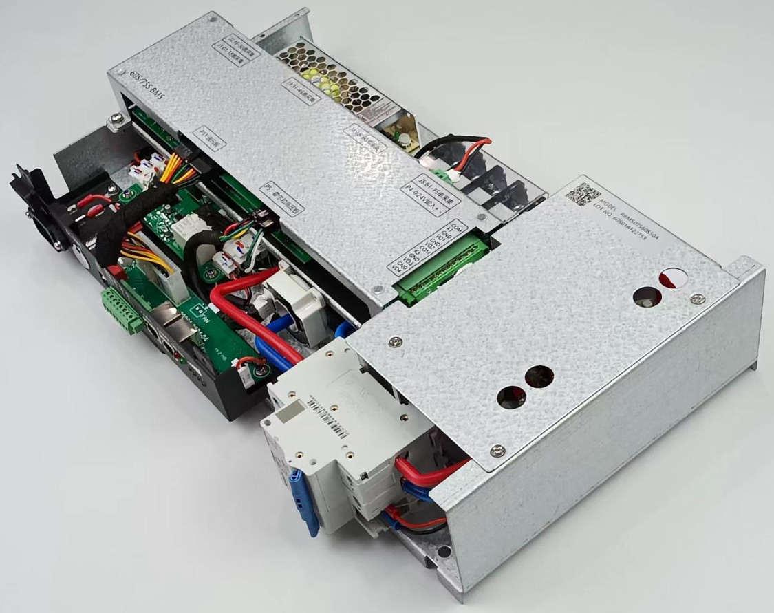 30S Integrated BMS 50A Discharge Current CAN RS485 LAN Dry Contact Communication Protocol