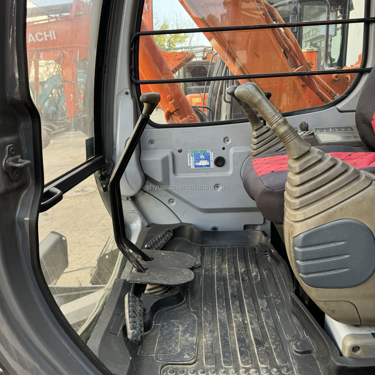 High Work Efficiency Hitachi EX60 Excavator Original Hydraulic Valve
