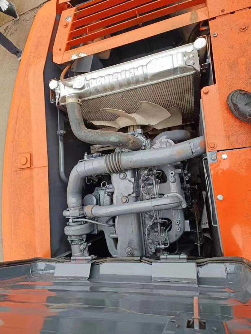12 Tons Small Used Hitachi Zx120 Backhoe Excavator with ORIGINAL Hydraulic Cylinder