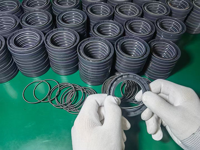 Size 140 * 160 * 12 Sealing Black Rubber Tractor Oil Seal National SB Oil Seals