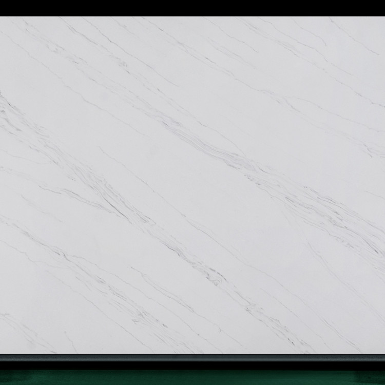 18mm 20mm 30mm Calacatta Engineered Stone Slab Customized Size Carrera White Quartz Stone