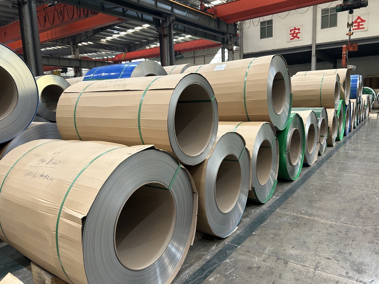 Duplex Stainless Steel Coil Roll 180mm 301 2B Thin Gauge Lightweight