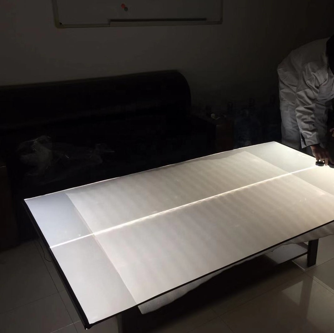 PMMA Acrylic Sheet Light Transmission 92% Light Guide Plate