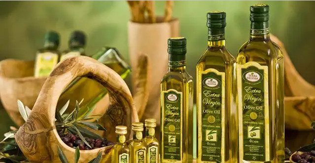 Olive Oil Bottling Production Lines 2250ml Rotary Liquid Filling Machine