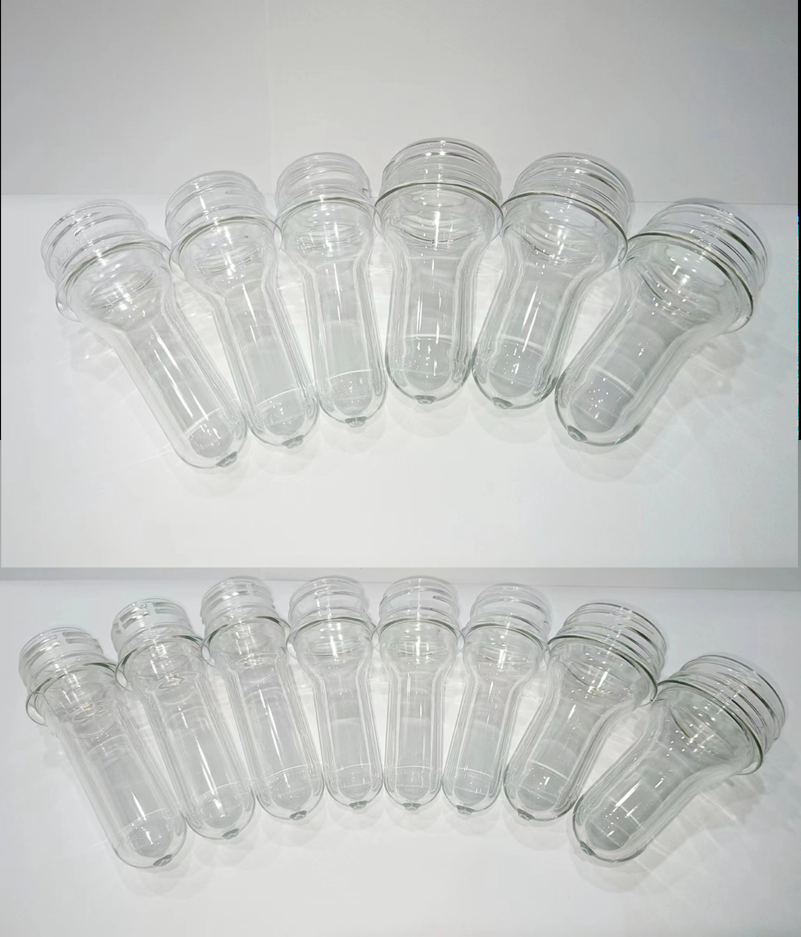 Ziman PET preform with excellent labeling capabilities