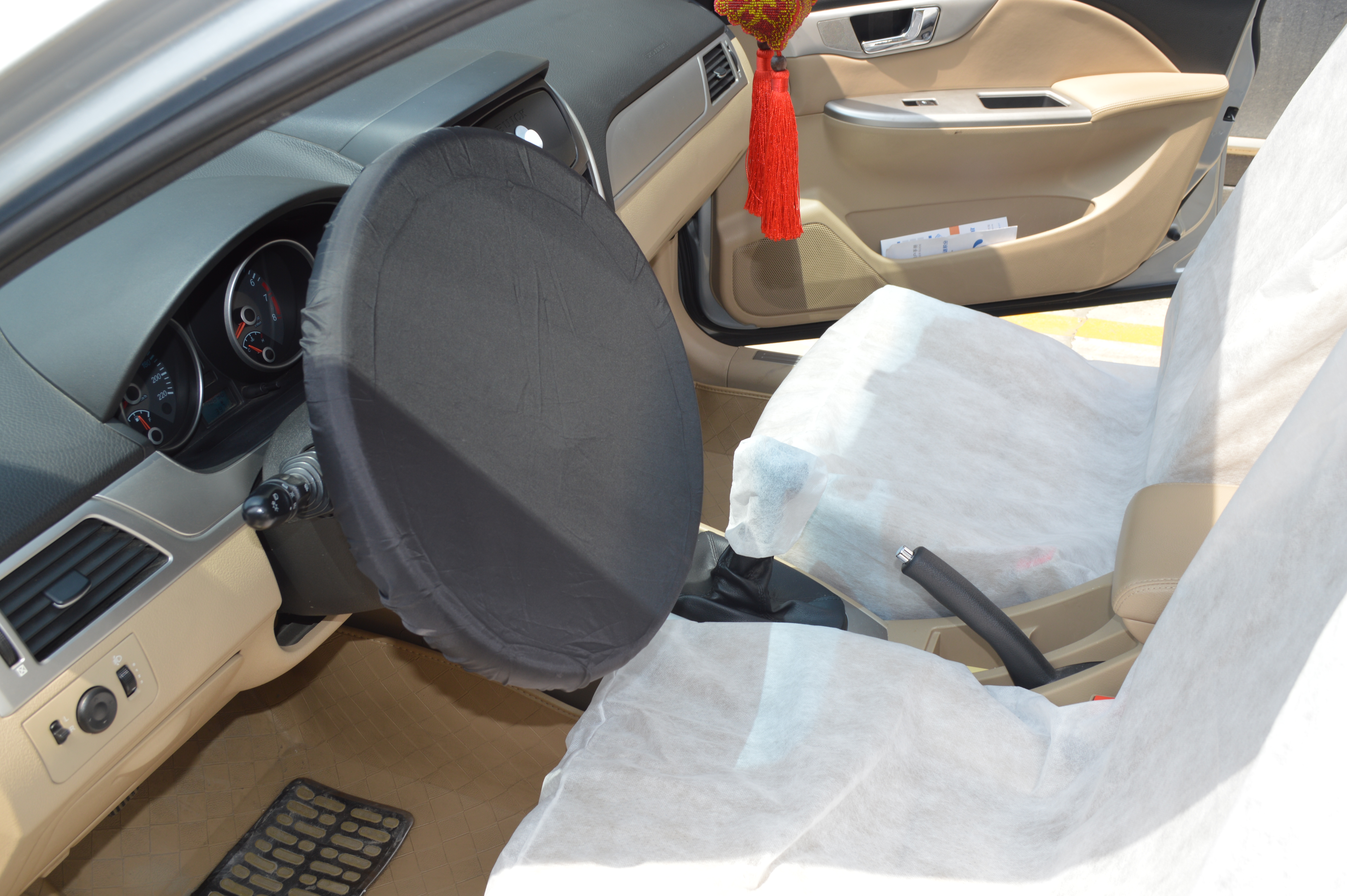 PP Nonwoven Aircraft Seat Cover Disposable Universal Fit