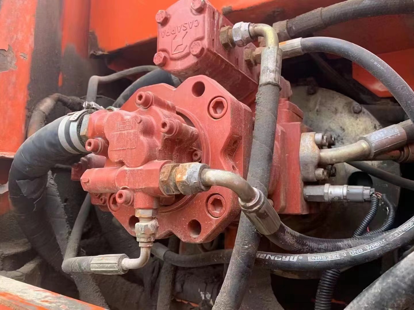 15 Ton Dh150w-7 Doosan Wheel Excavator With 0.75m3 Bucket Capacity