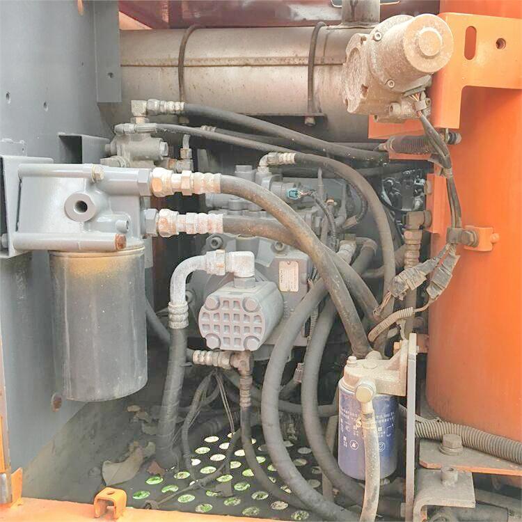 2021 Good Condition Hitachi ZX130-6 13 Ton Excavator with Original Hydraulic Cylinder