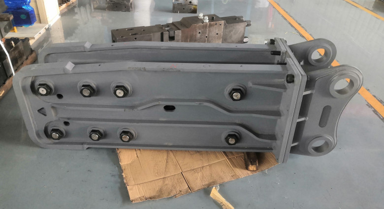 EXCAVATOR HYDRAULIC BREAKER 10-15 TON FOR SANY, XCMG , LIUGONG100