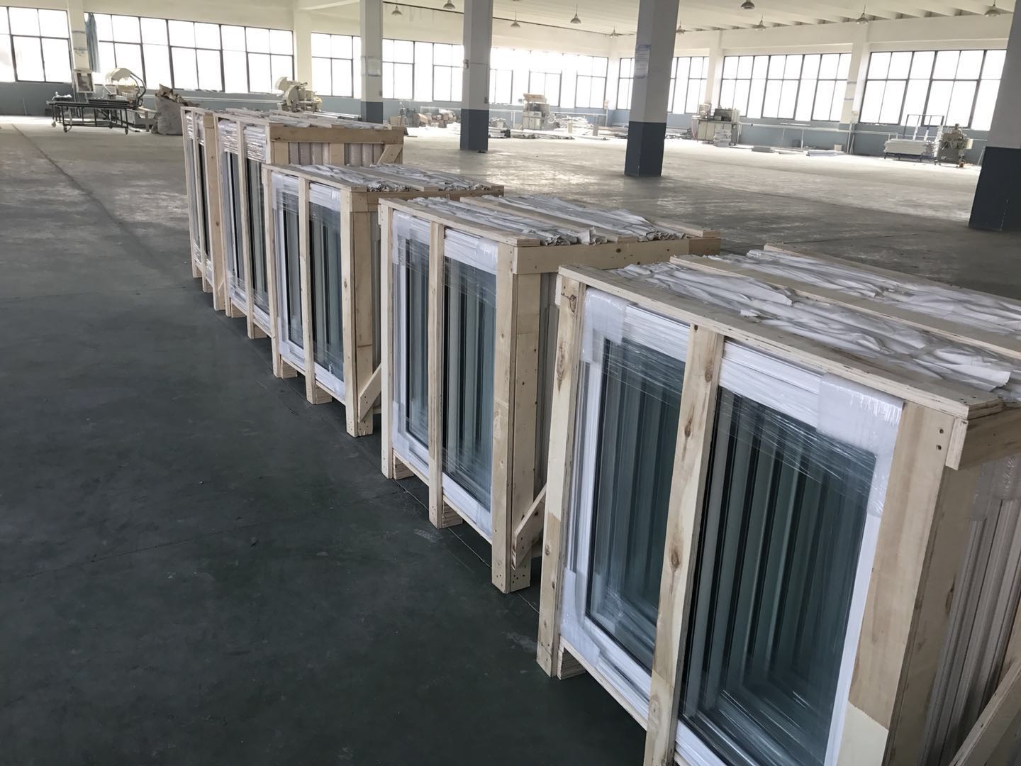 Clear Tempered Louver Glass Window Aluminum Alloy Frame Customizable Size