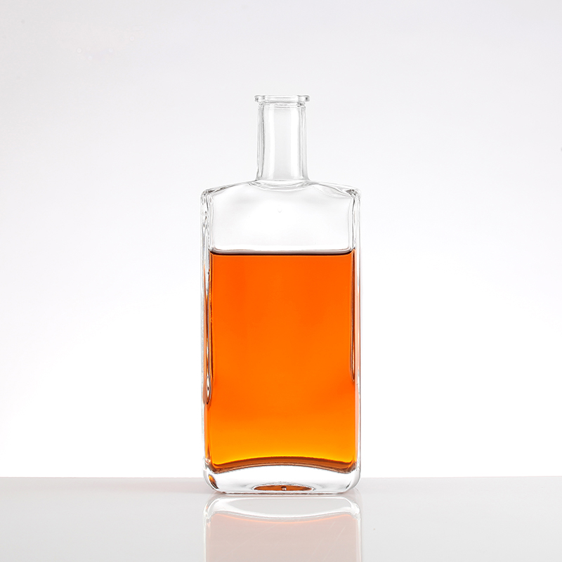 Shandong 700ml 750ml Flat Square Decal Glass Wine Bottle with Customize Sealing Type