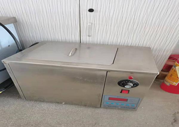 Quality 28KHz Industrial Ultrasonic Cleaning Machines , 60W Rust Removal Ultrasonic Cleaner for sale