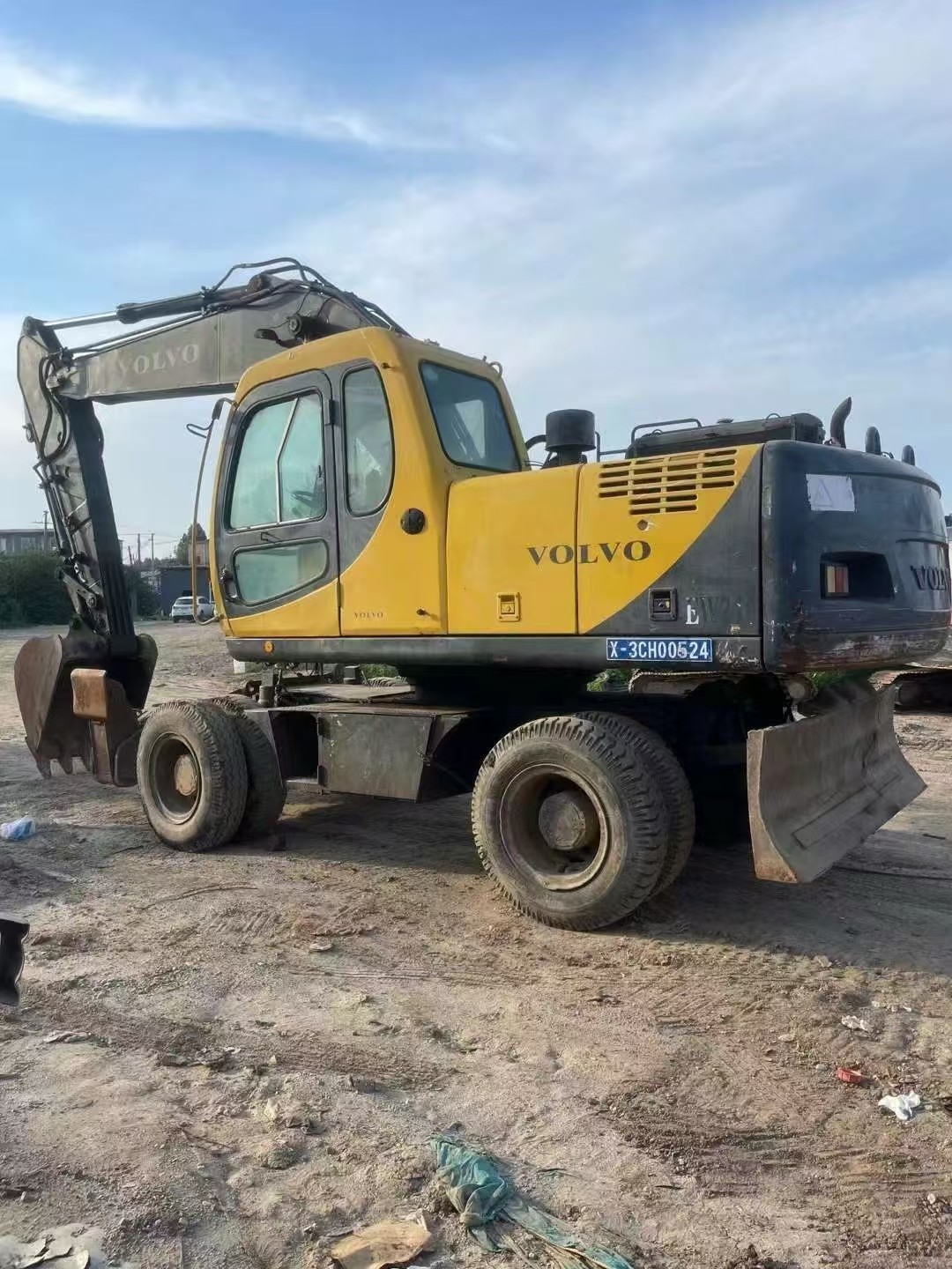 Ready To Work Sweden Original VOLVO EW170 Used Wheel Excavator