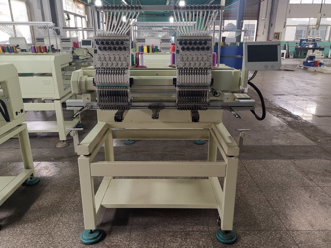 Double Head Cap Embroidery Machine With 12 Needles Cutting System Stable