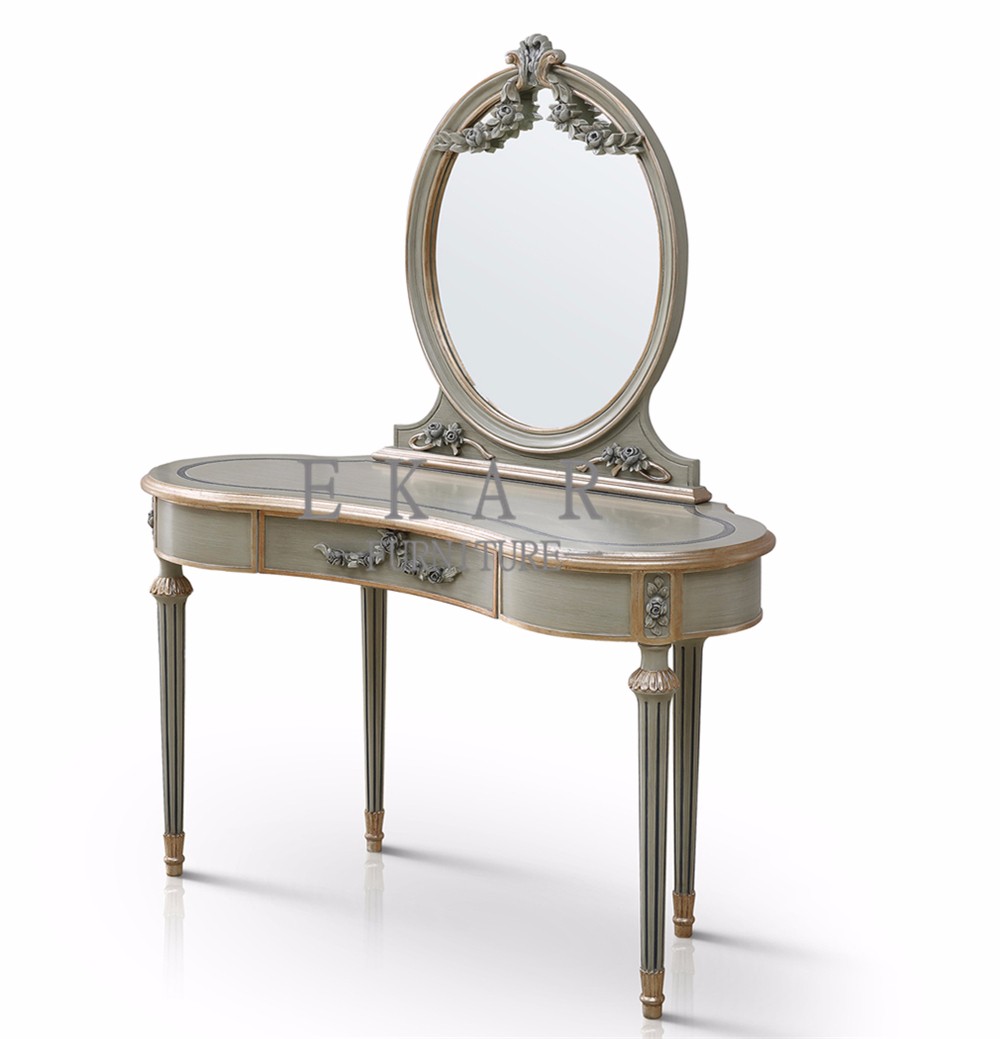 Classic Hand Carved Luxury Wooden Dressing Table With Mirror