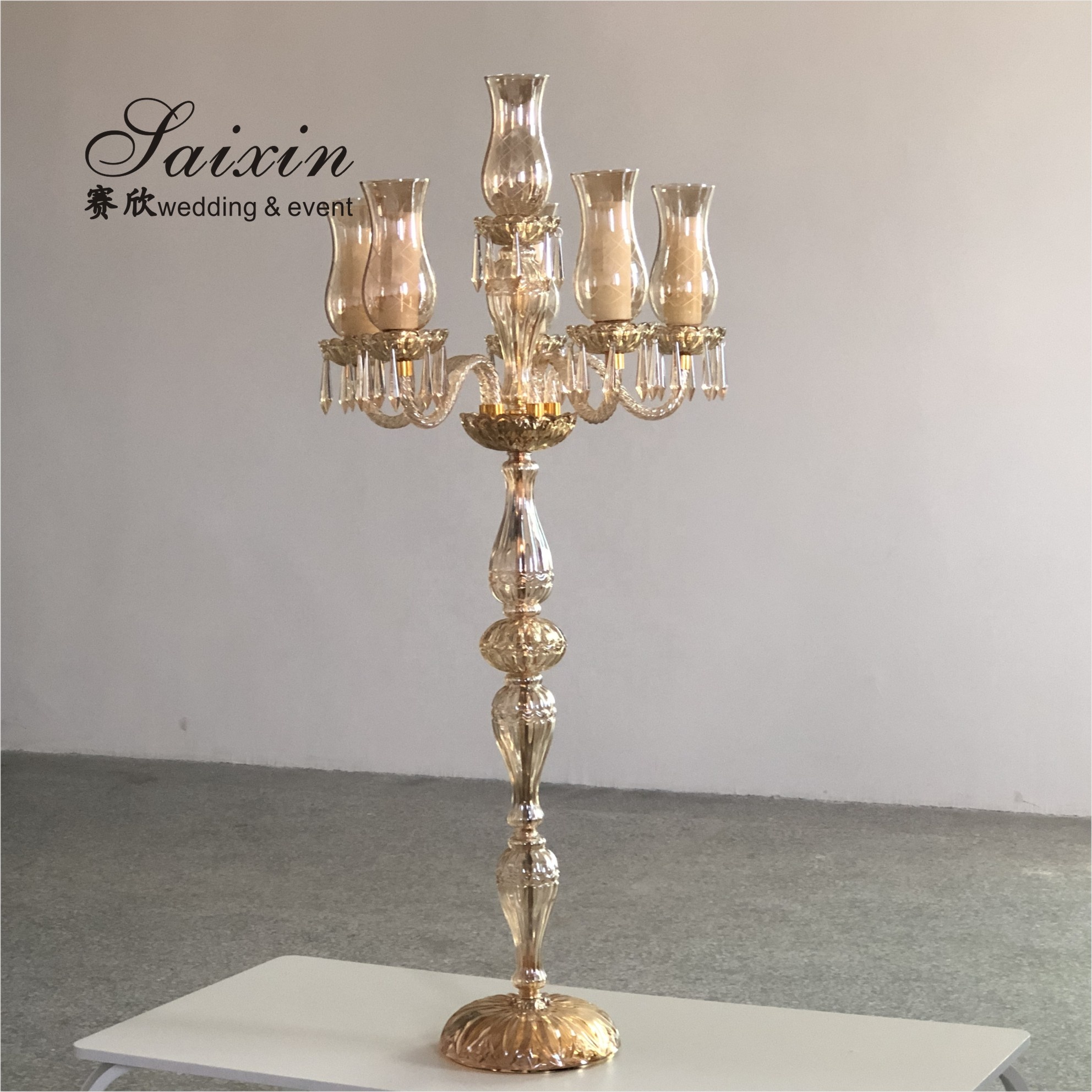 Wholesale Design Crystal Wedding Decoration Centerpiece Clear Candelabra With Hanging Crystal