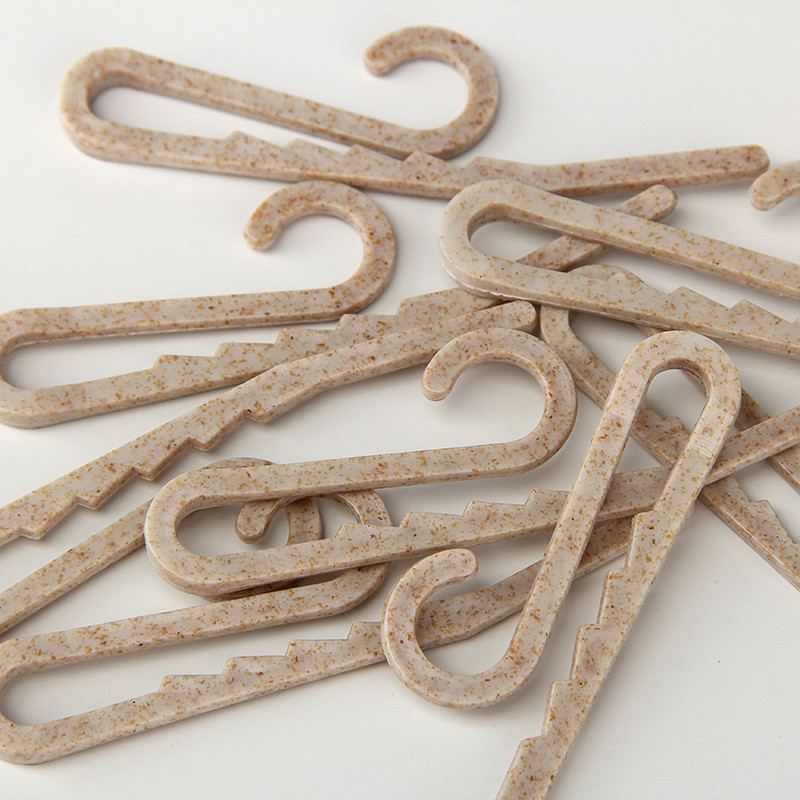 Natural Color Biodegradable Single Plastic Sock Hooks 2mm Thick