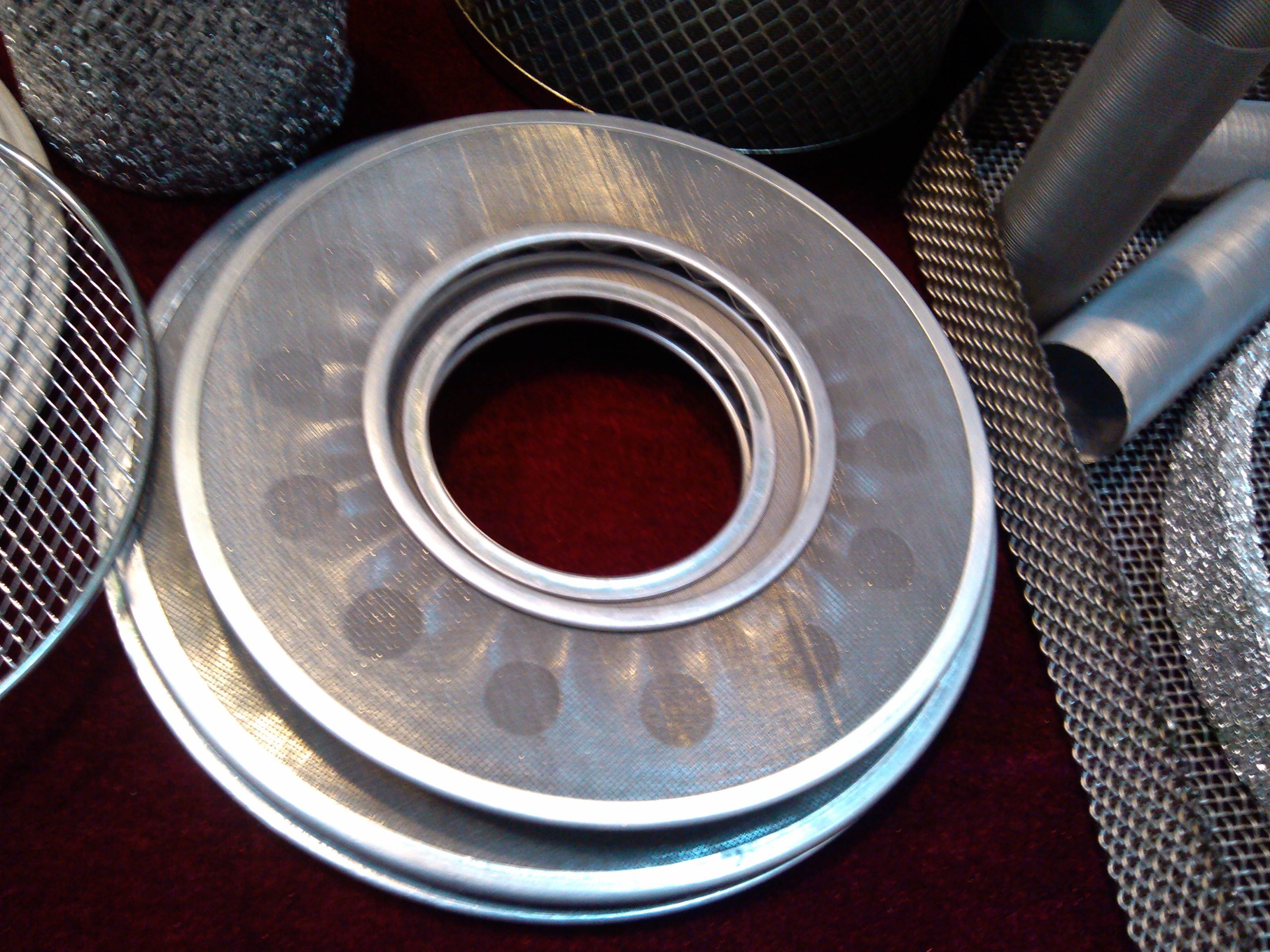 Stainless Steel Wire Mesh Filters Discs 152mm Diameter Copper Mesh Filter customized