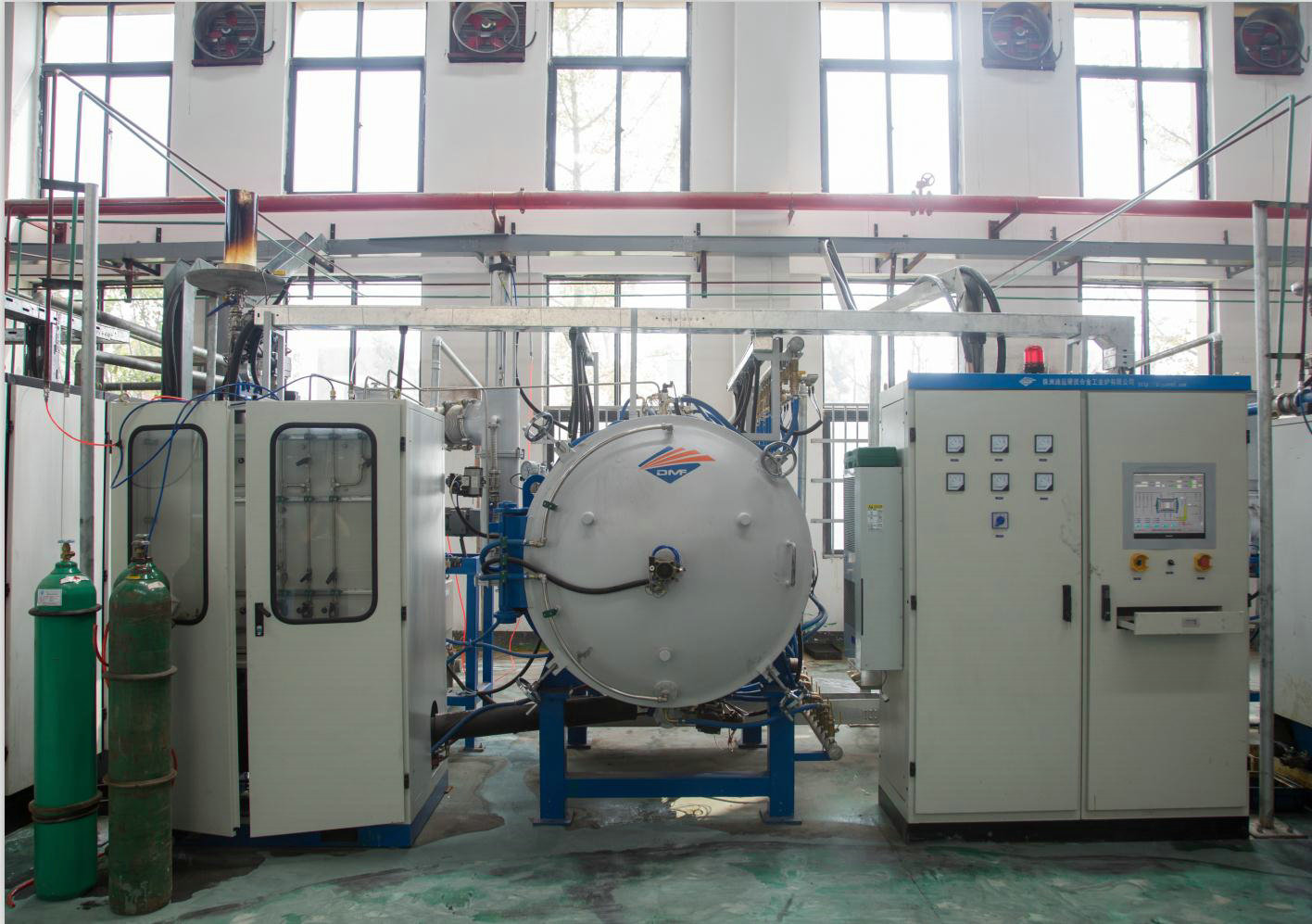 sintering equipement.jpg