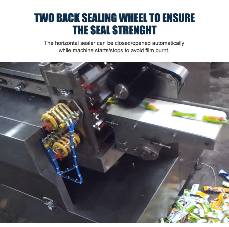 Three Servo Control Horizontal Automatic Food Pouch Packing Machines For Biscuit