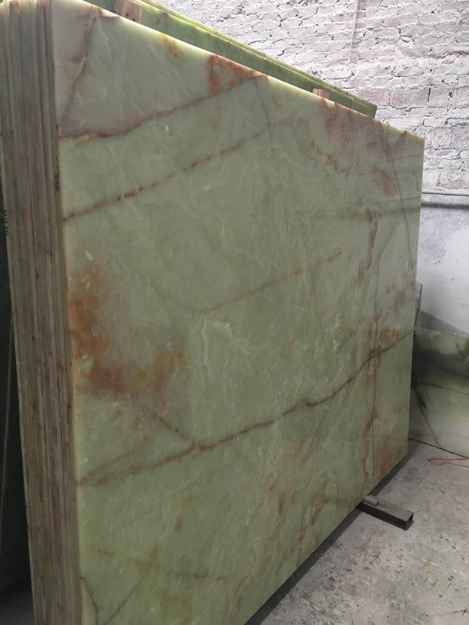 Customized Size Jade Onyx Slab , Green Onyx Marble Big Slab For Coffee Table