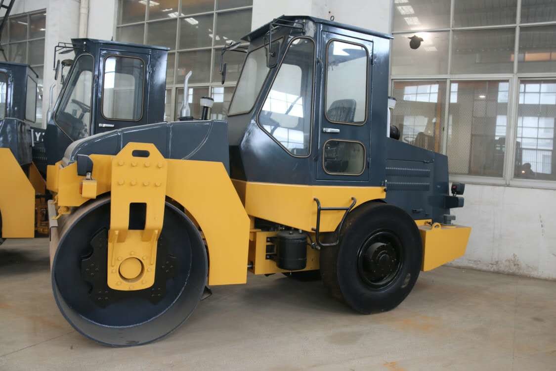 42 Kw Road Construction Equipment YZ6C 6 Ton Hydraulic Steering Road Roller Compactor Single Drum Vibratory