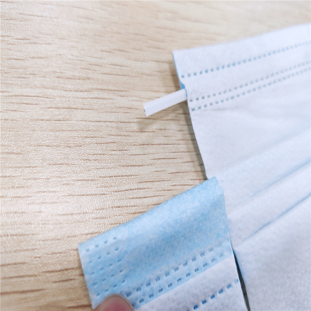 Elastic Earloop Non Sterile Face Masks , Non Woven Fabric Face Mask 17.5*9.5cm