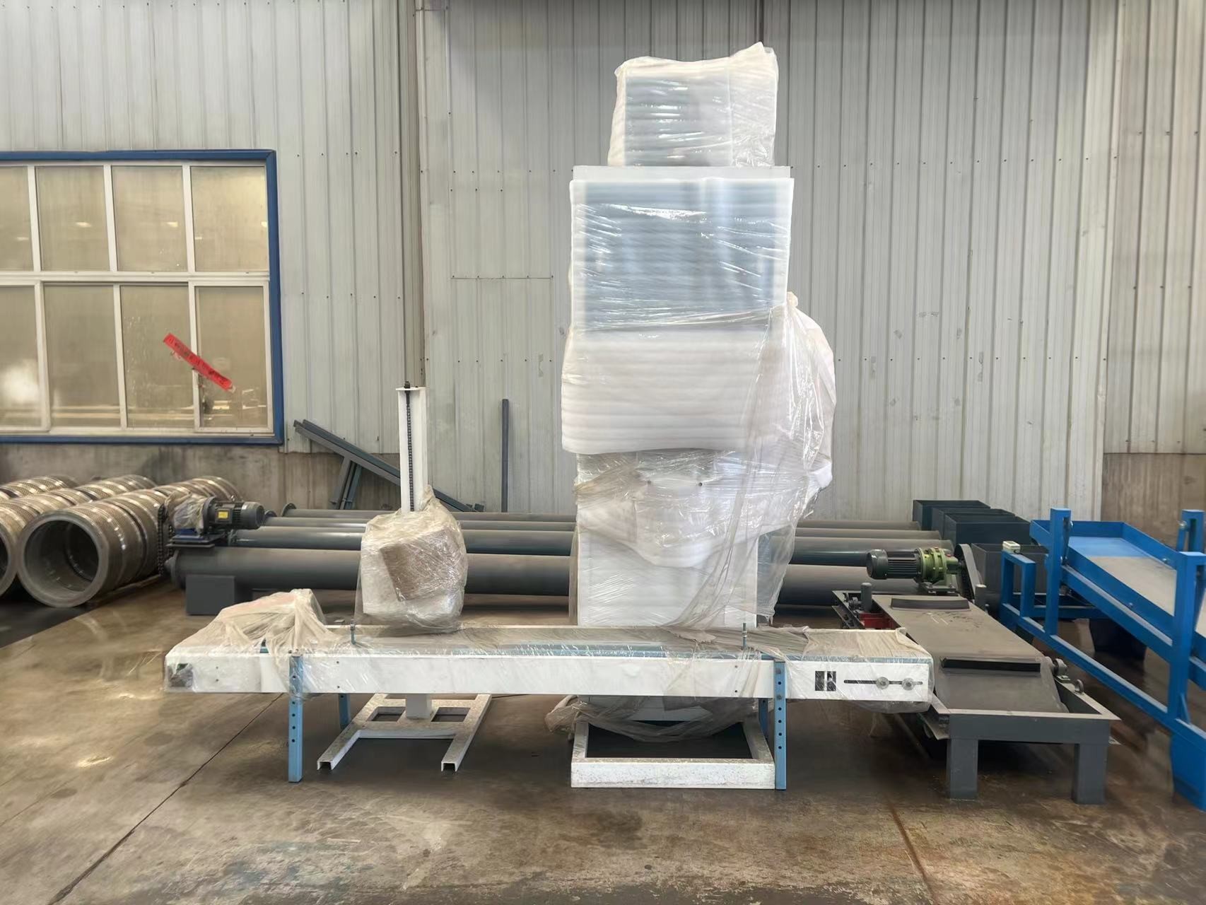 High Speed Pellet Packing Machine 1.3KW 200-300bags/H Auto Weighing Filling Machine