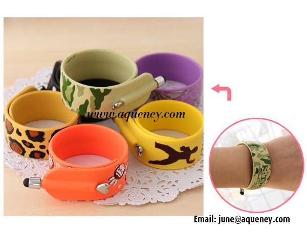 Customized logo silicone slap bracelet band screen stylus pen