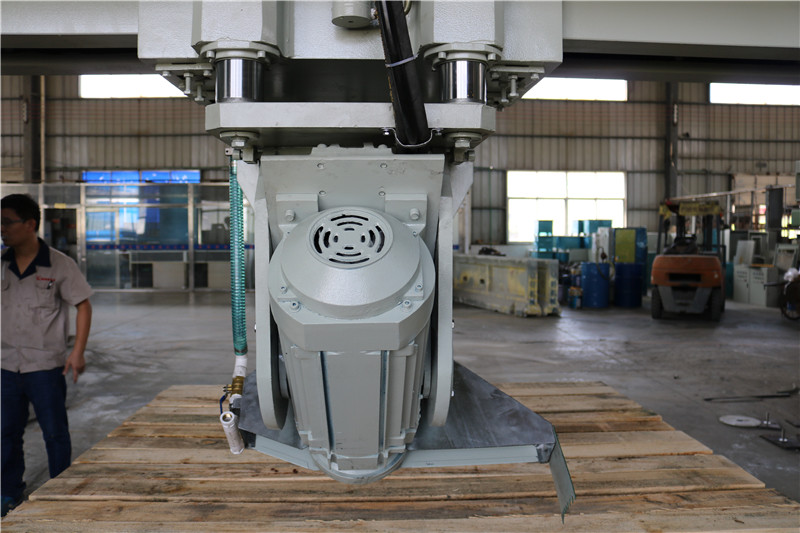 Mono Block Bridge Saw Machine