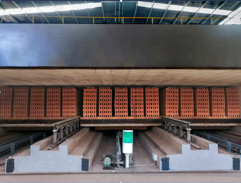 CE / ISO Certification Brick Manufacturing Plant With 3.6m Kiln Section