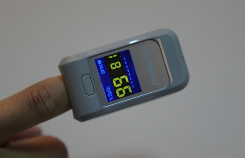 Hand Held Fingertip Pulse Oximeter , Finger Pulse Oximeters