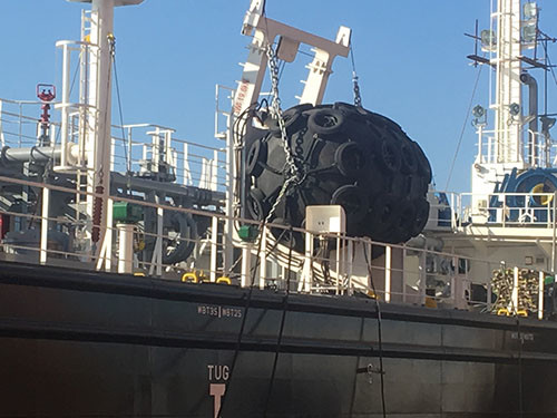 6500mm Length Reinforced Pneumatic Rubber Fenders For Ship High Pressure